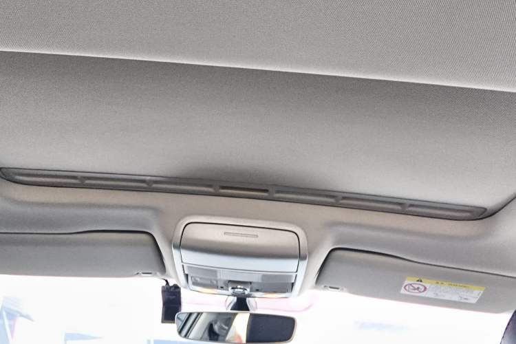 Used Volkswagen Sagitar 2018 1.6L Automatic Comfort Model Headliner