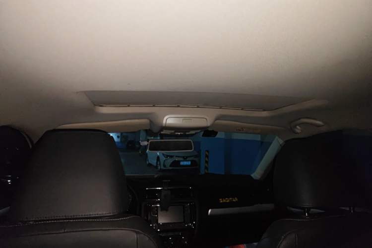 Used Volkswagen Sagitar 2018 280TSI DSG Ignite Edition Headliner