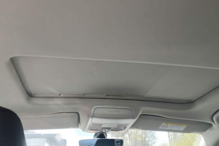 Used Volkswagen Sagitar 2018 1.6L Automatic Comfort Model Headliner