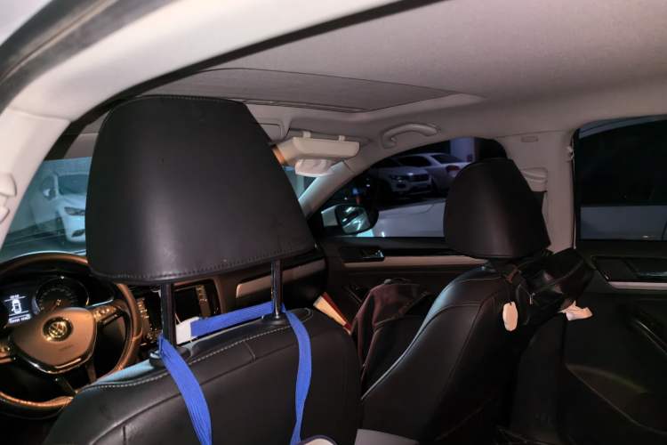 Used Volkswagen Sagitar 2018 180TSI DSG Prestige Edition Headliner