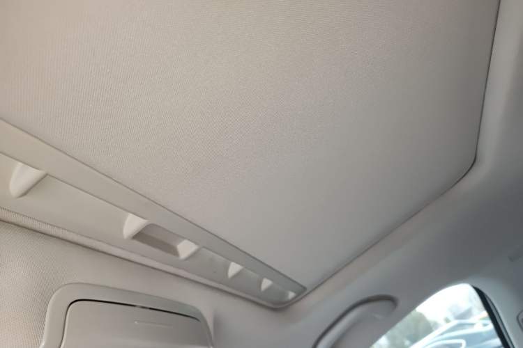Used Volkswagen Sagitar 2018 180TSI DSG Prestige Edition Headliner