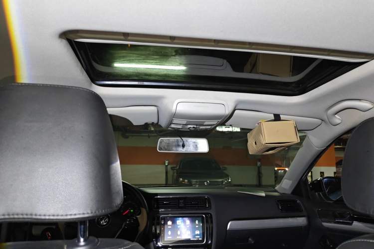 Used Volkswagen Sagitar 2018 280TSI DSG Ignite Edition Headliner