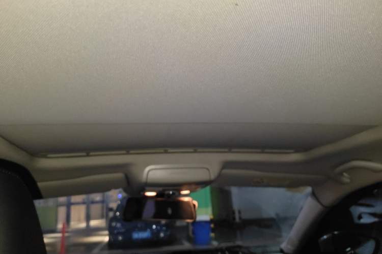 Used Volkswagen Sagitar 2018 180TSI DSG Prestige Edition Headliner