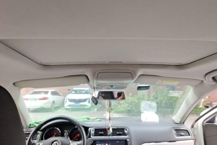 Used Volkswagen Sagitar 2018 280TSI DSG Comfort Model Headliner