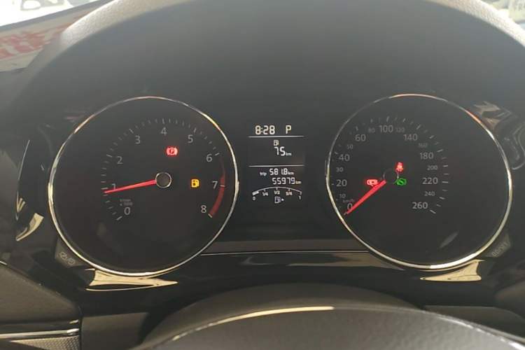 Used Volkswagen Sagitar 2018 1.6L Automatic Comfort Model Instrument Cluster