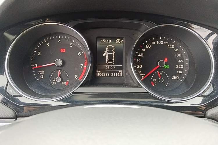 Used Volkswagen Sagitar 2018 280TSI DSG Ignite Edition Instrument Cluster