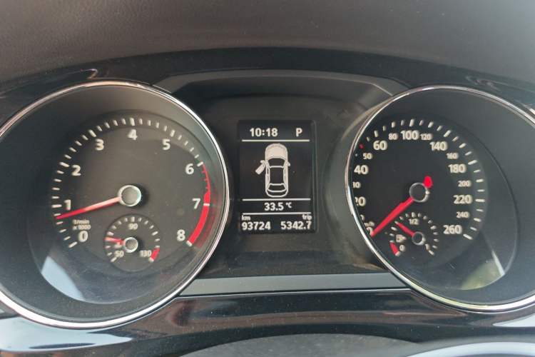 Used Volkswagen Sagitar 2018 280TSI DSG Ignite Edition Instrument Cluster