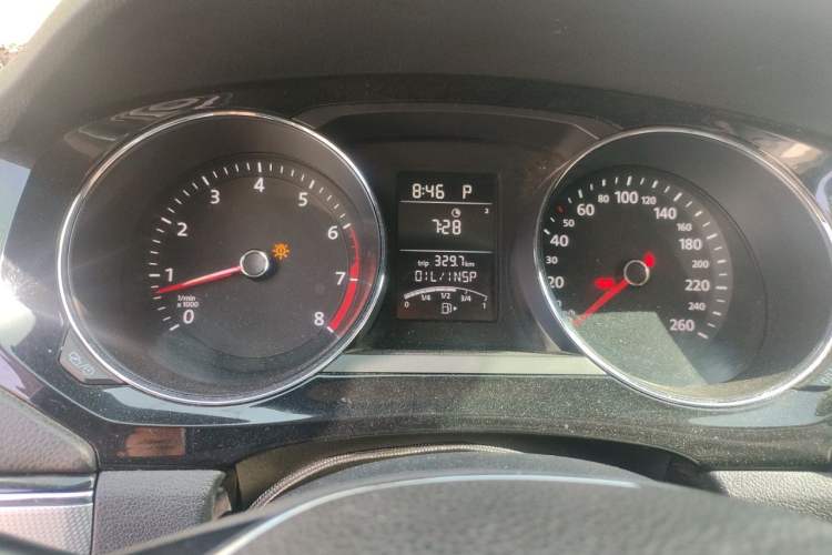 Used Volkswagen Sagitar 2018 1.6L Automatic Comfort Model Instrument Cluster