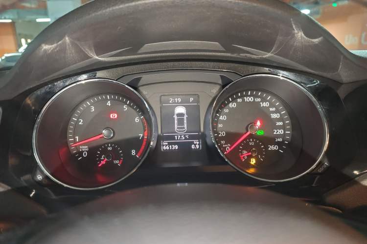 Used Volkswagen Sagitar 2018 280TSI DSG Ignite Edition Instrument Cluster