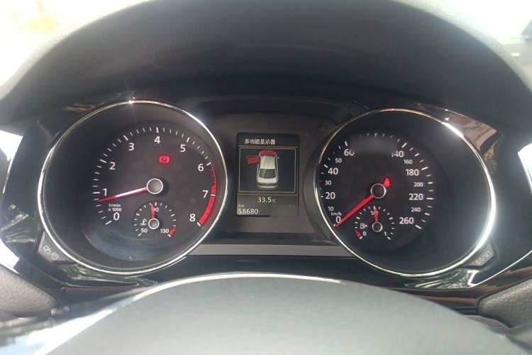 Used Volkswagen Sagitar 2018 280TSI DSG Luxury Model Instrument Cluster