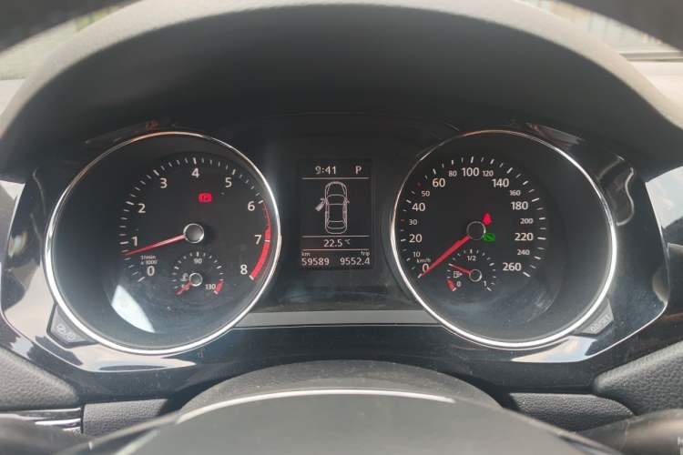 Used Volkswagen Sagitar 2018 280TSI DSG Ignite Edition Instrument Cluster