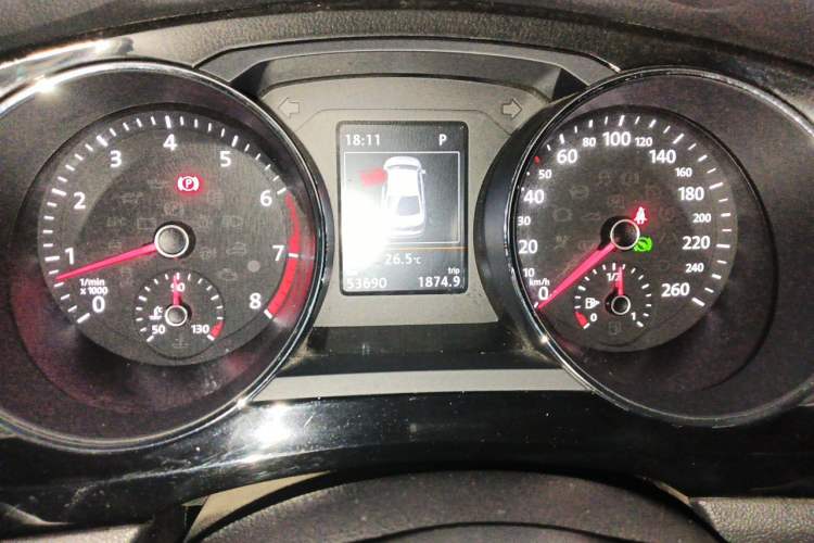 Used Volkswagen Sagitar 2018 280TSI DSG Luxury Model Instrument Cluster
