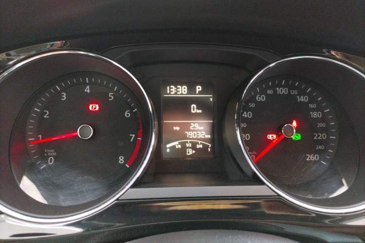 Used Volkswagen Sagitar 2018 1.6L Automatic Comfort Model Instrument Cluster