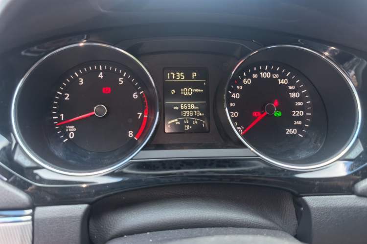 Used Volkswagen Sagitar 2018 1.6L Automatic Comfort Model Instrument Cluster
