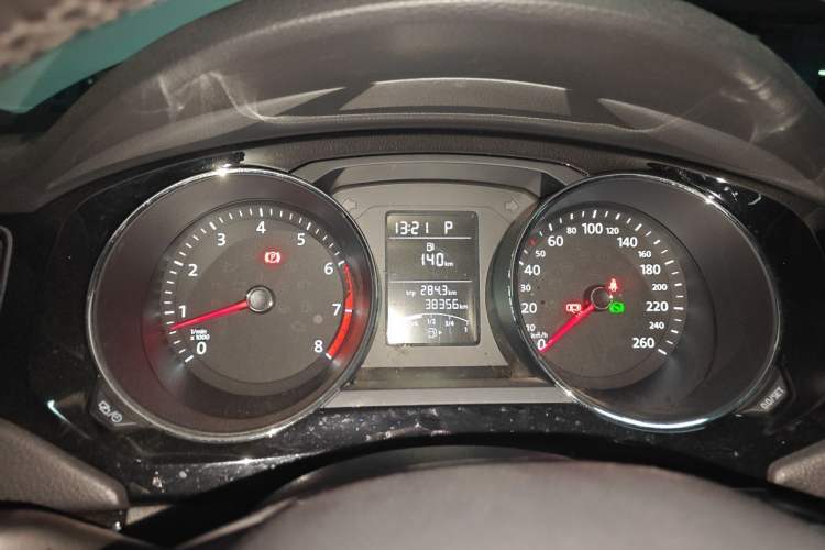 Used Volkswagen Sagitar 2018 1.6L Automatic Comfort Model Instrument Cluster