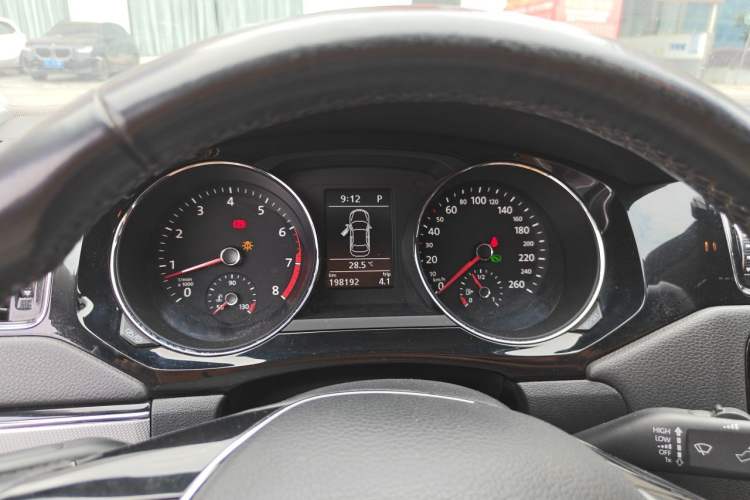 Used Volkswagen Sagitar 2018 280TSI DSG Ignite Edition Instrument Cluster
