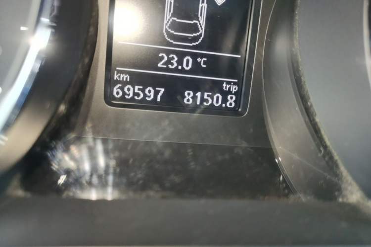 Used Volkswagen Sagitar 2018 280TSI DSG Ignite Edition Instrument Cluster
