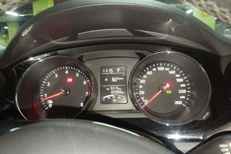 Used Volkswagen Sagitar 2018 1.6L Automatic Comfort Model Instrument Cluster