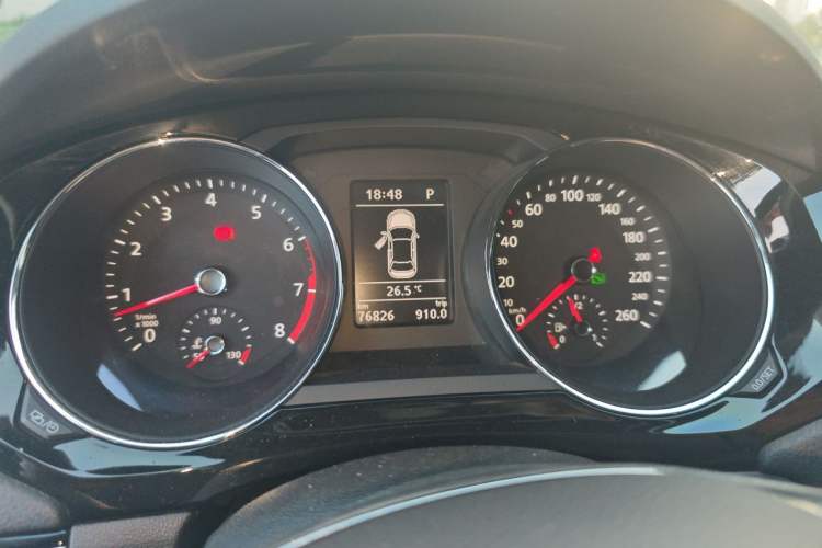 Used Volkswagen Sagitar 2018 180TSI DSG Prestige Edition Instrument Cluster