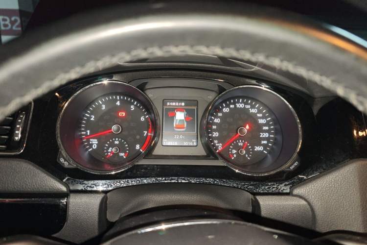 Used Volkswagen Sagitar 2018 280TSI DSG Luxury Model Instrument Cluster