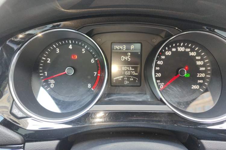 Used Volkswagen Sagitar 2018 1.6L Automatic Comfort Model Instrument Cluster