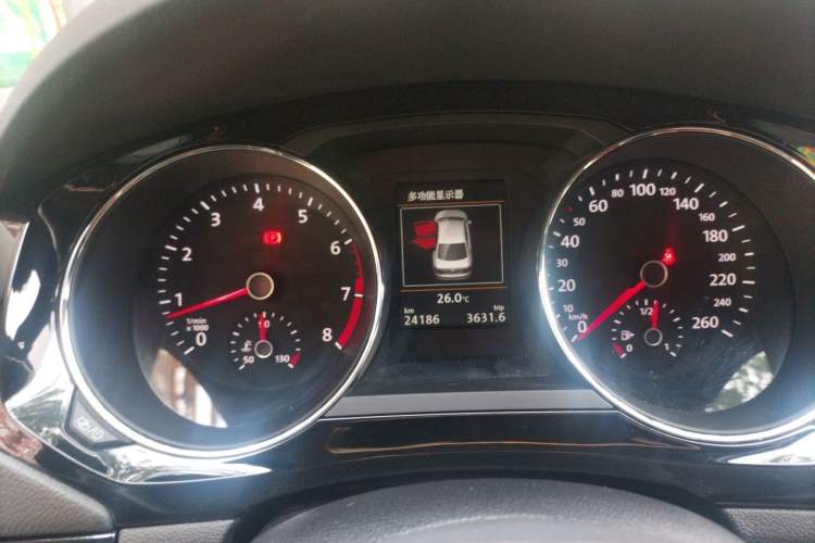 Used Volkswagen Sagitar 2018 280TSI DSG Luxury Model Instrument Cluster