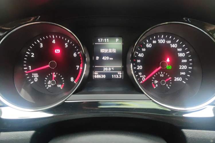 Used Volkswagen Sagitar 2018 180TSI DSG Prestige Edition Instrument Cluster