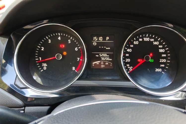 Used Volkswagen Sagitar 2018 1.6L Automatic Comfort Model Instrument Cluster