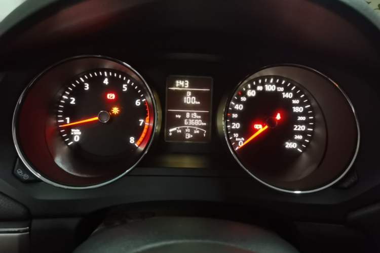 Used Volkswagen Sagitar 2018 1.6L Manual Fashion Edition Instrument Cluster