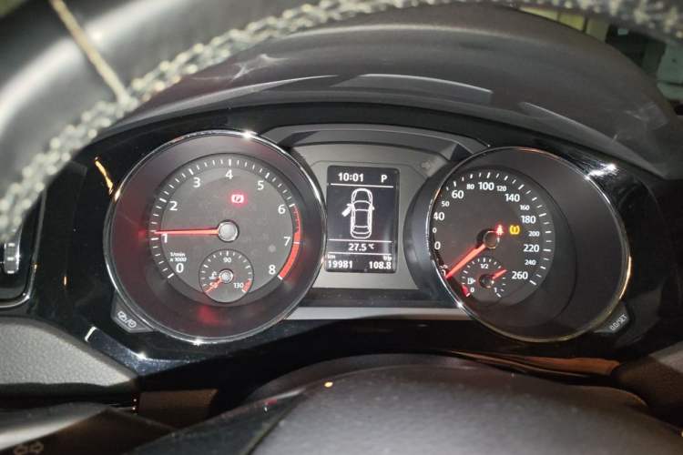 Used Volkswagen Sagitar 2018 280TSI DSG Ignite Edition Instrument Cluster