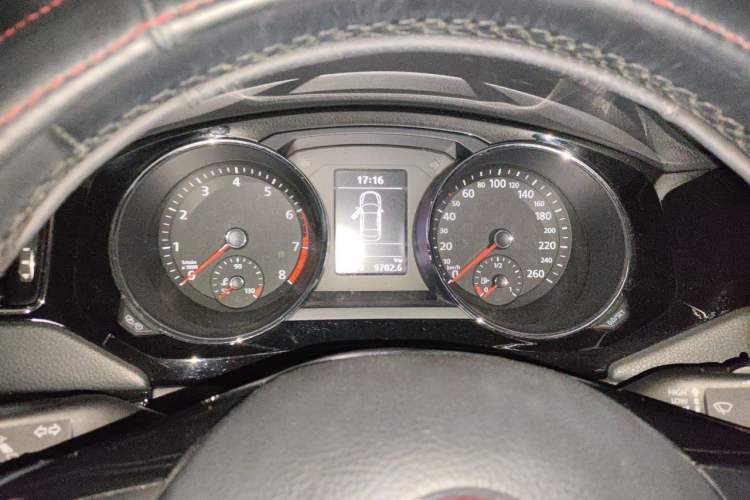 Used Volkswagen Sagitar 2018 180TSI DSG Prestige Edition Instrument Cluster