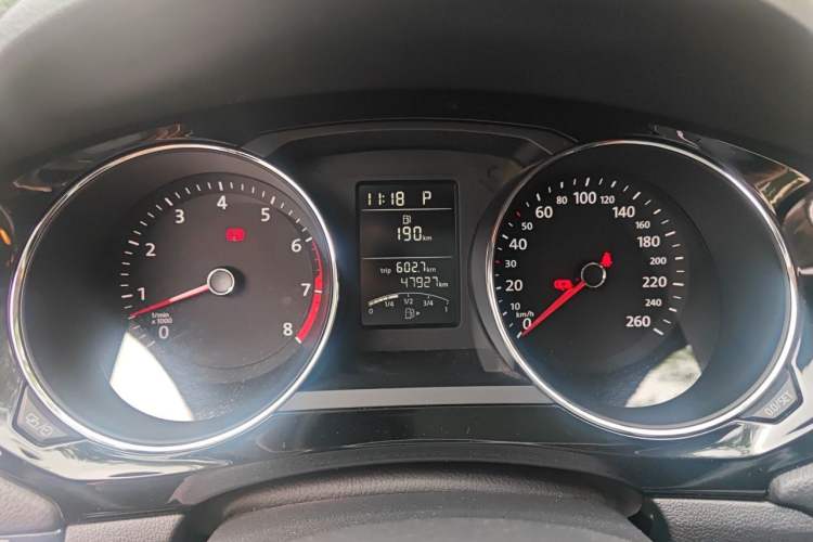 Used Volkswagen Sagitar 2018 1.6L Automatic Comfort Model Instrument Cluster