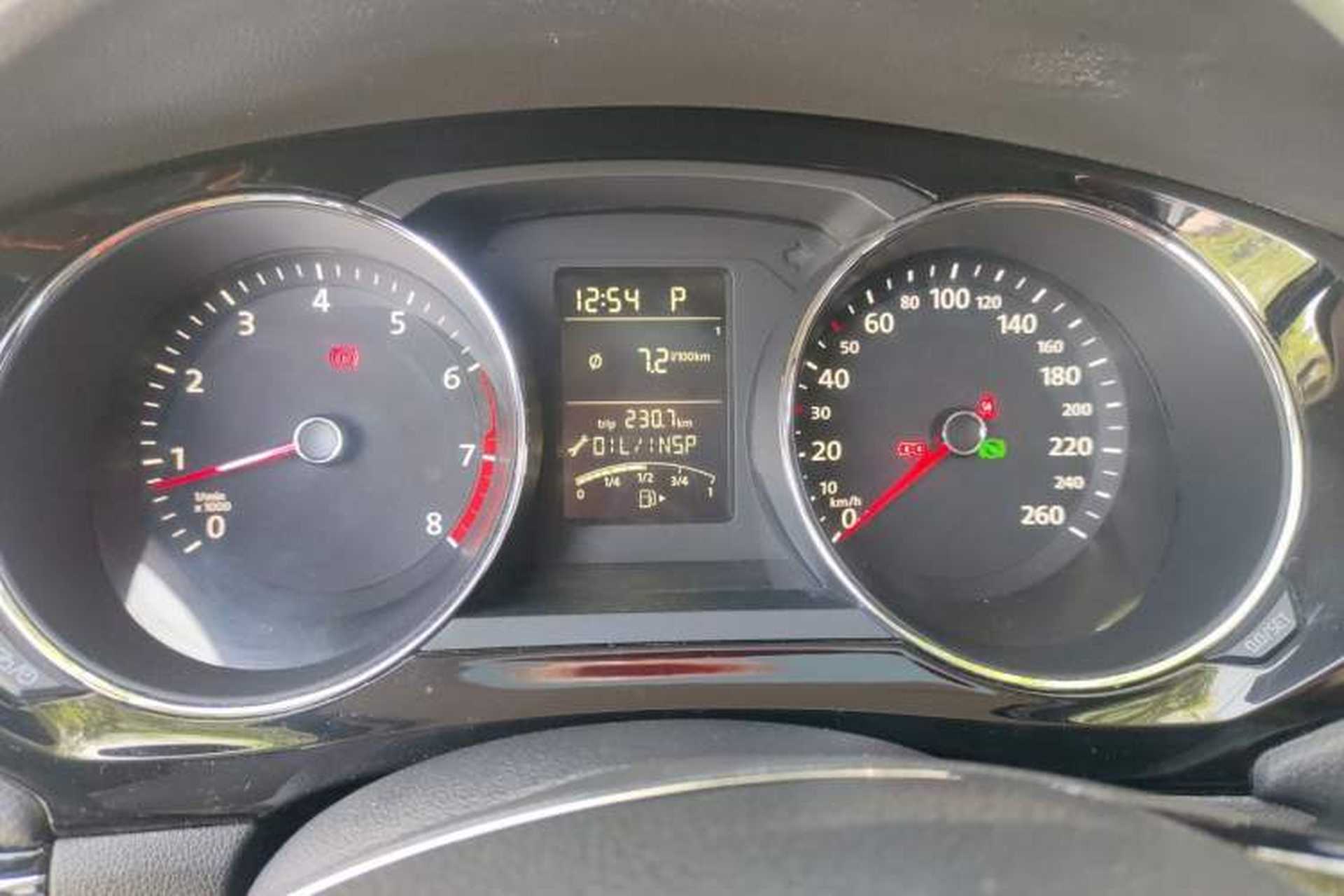 Used Volkswagen Sagitar 2018 1.6L Automatic Comfort Model Instrument Cluster