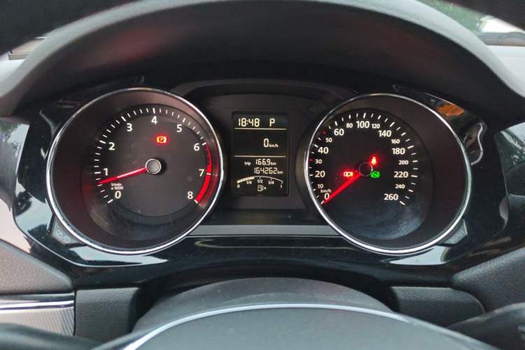 Used Volkswagen Sagitar 2018 1.6L Automatic Comfort Model Instrument Cluster