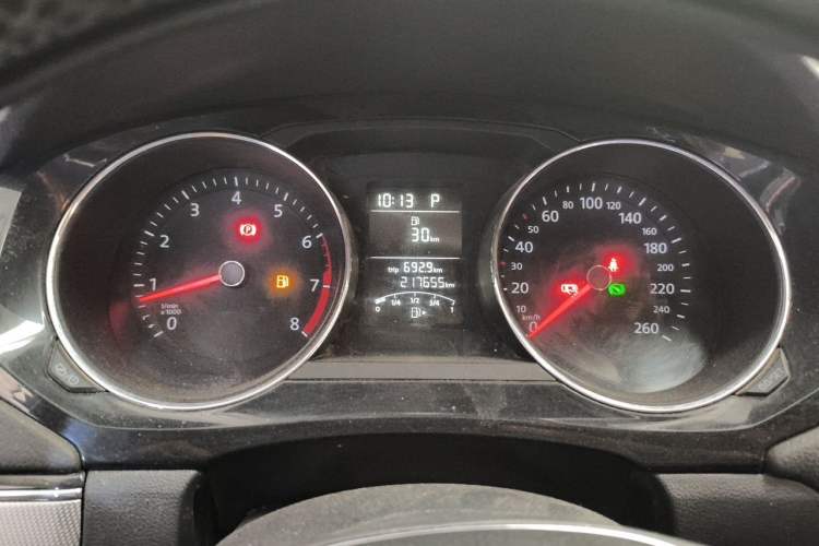 Used Volkswagen Sagitar 2018 1.6L Automatic Comfort Model Instrument Cluster
