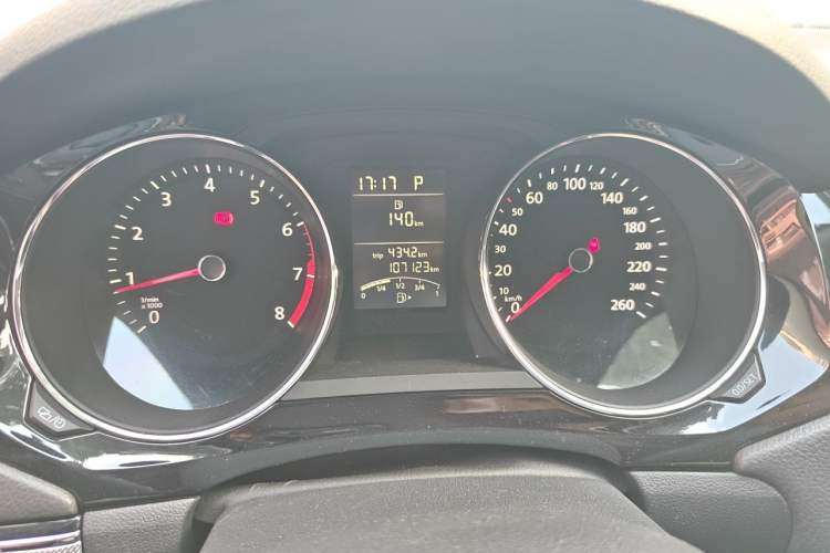 Used Volkswagen Sagitar 2018 1.6L Automatic Comfort Model Instrument Cluster