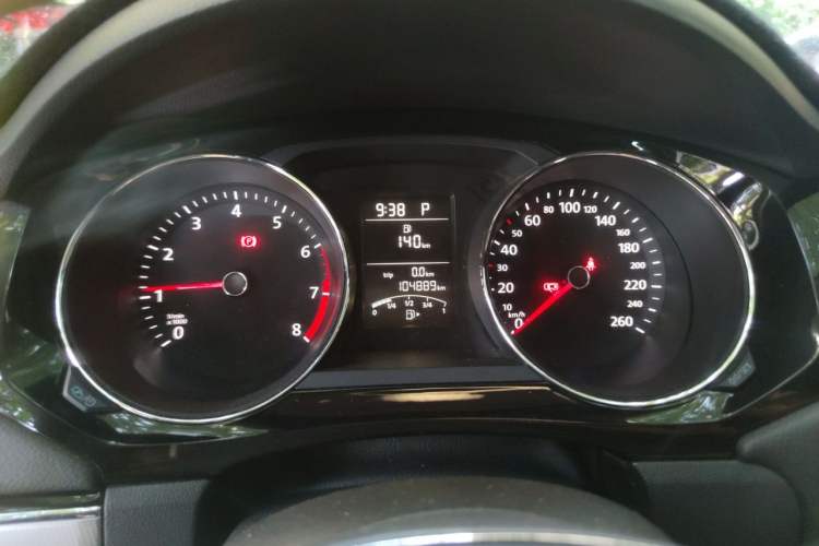 Used Volkswagen Sagitar 2018 1.6L Automatic Comfort Model Instrument Cluster