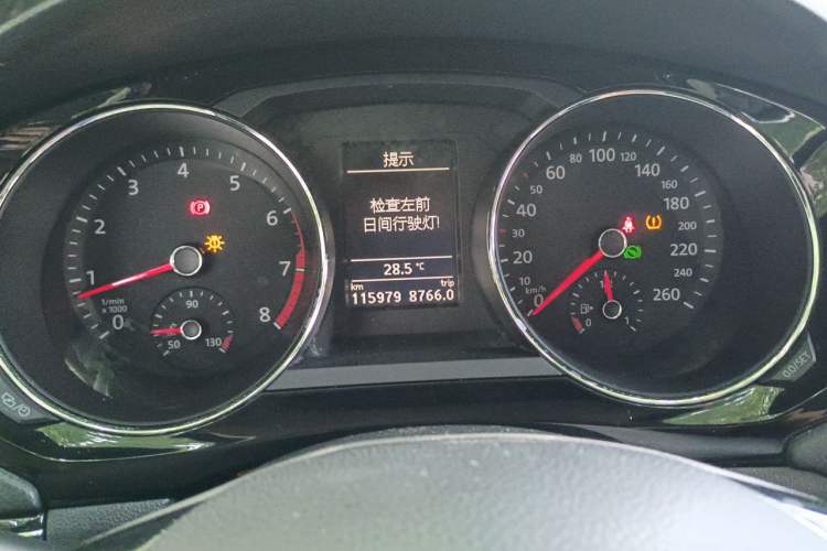 Used Volkswagen Sagitar 2018 180TSI DSG Prestige Edition Instrument Cluster