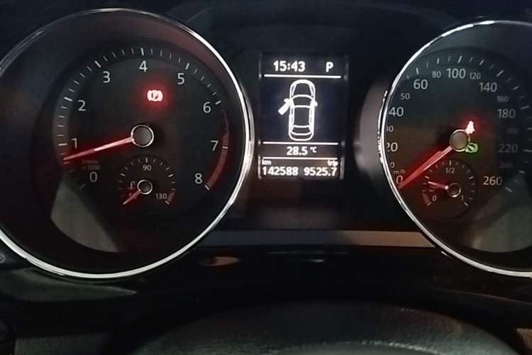 Used Volkswagen Sagitar 2018 180TSI DSG Prestige Edition Instrument Cluster