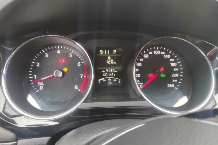 Used Volkswagen Sagitar 2018 1.6L Automatic Comfort Model Instrument Cluster