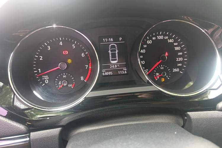 Used Volkswagen Sagitar 2018 280TSI DSG Ignite Edition Instrument Cluster