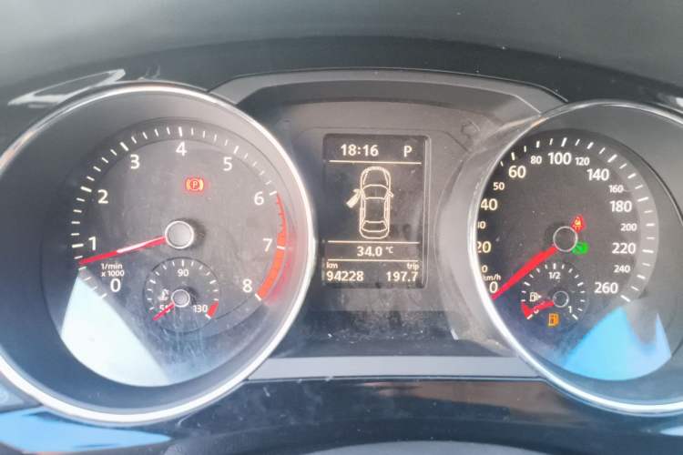 Used Volkswagen Sagitar 2018 280TSI DSG Ignite Edition Instrument Cluster
