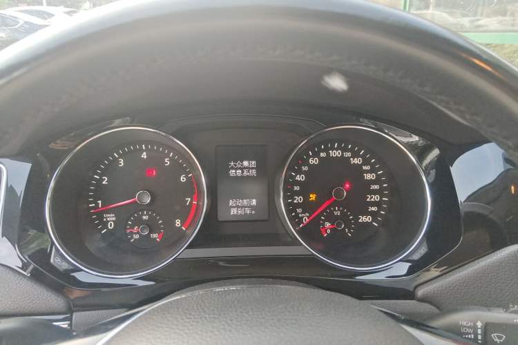 Used Volkswagen Sagitar 2018 280TSI DSG Ignite Edition Instrument Cluster