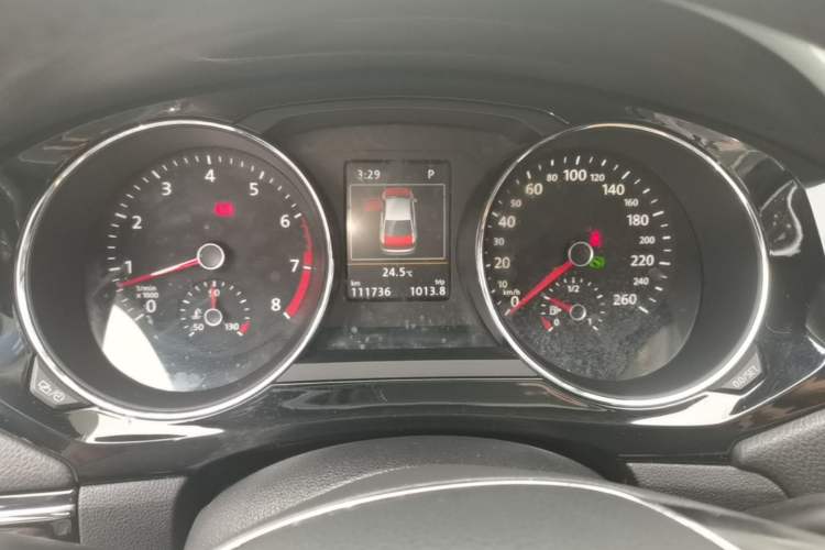 Used Volkswagen Sagitar 2018 280TSI DSG Luxury Model Instrument Cluster