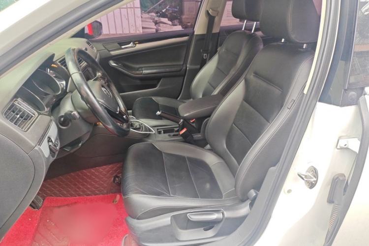 Used Volkswagen Sagitar 2018 280TSI DSG Ignite Edition Interior 2