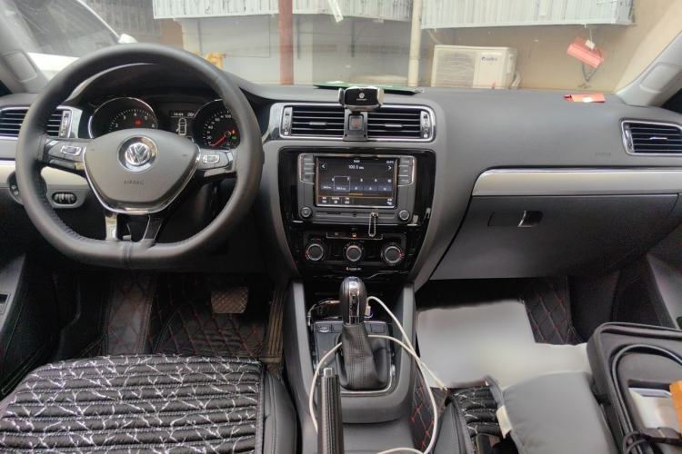 Used Volkswagen Sagitar 2018 280TSI DSG Comfort Model Interior 2