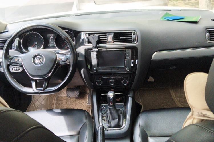 Used Volkswagen Sagitar 2018 280TSI DSG Comfort Model Interior 2