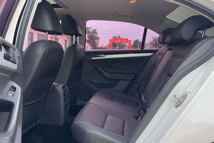 Used Volkswagen Sagitar 2018 280TSI DSG Comfort Model Interior 3