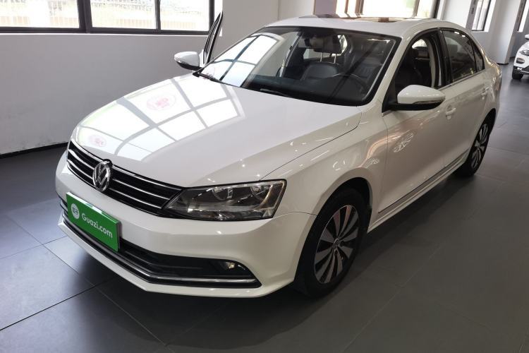 Used Volkswagen Sagitar 2018 280TSI DSG Comfort Model Guazi used car, China used car export, Used car for sale, Used  cars, Cheapest cars for sale