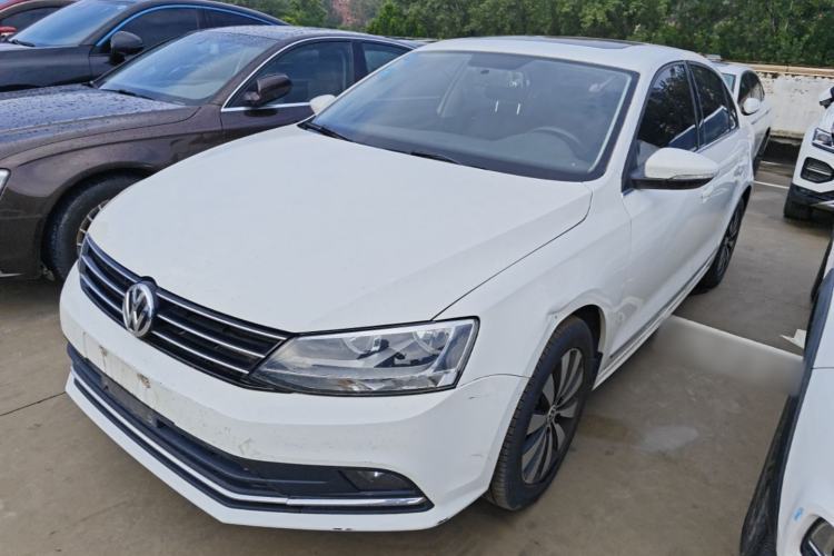 Used Volkswagen Sagitar 2018 280TSI DSG Comfort Model Guazi used car, China used car export, Used car for sale, Used  cars, Cheapest cars for sale